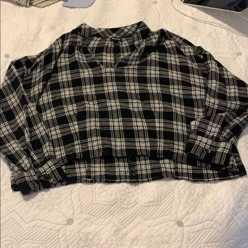 Madewell plaid long sleeve cropped shirt!!